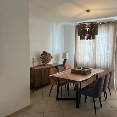 Maison De Charme Avec Patio Et Garage Prive Centre Tatil Evi *